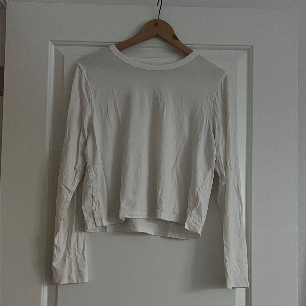 lululemon athletica White Long Sleeve Tee